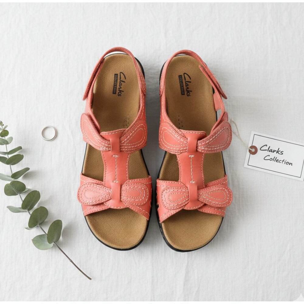 Clarks Collection Lexi Coral Pink Leather Bow Wedge Sandals - Women's Size 8